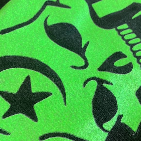 ECOSYS skull neon and black Tshirt size S-M - Picture 13 of 13